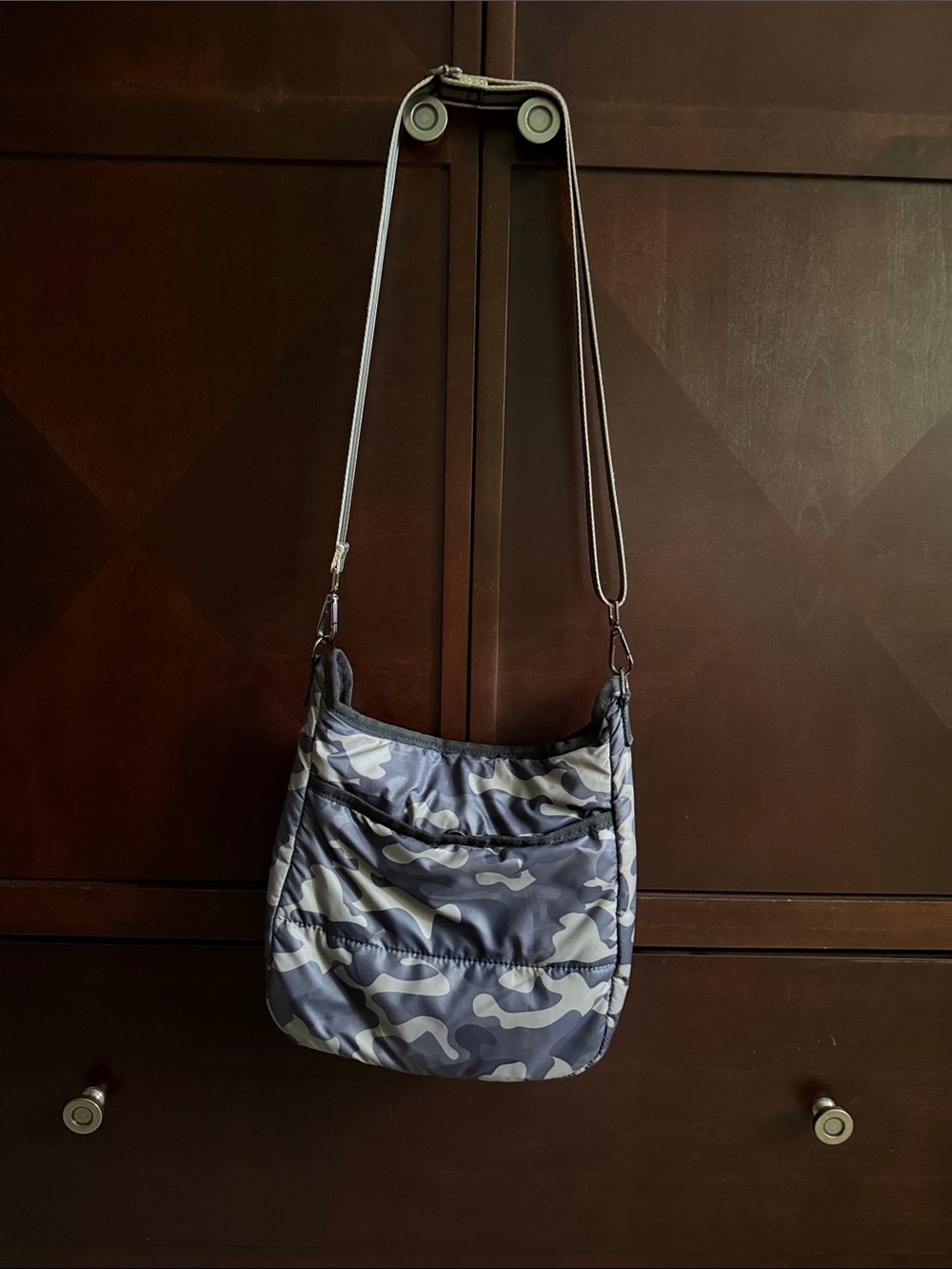 Women's Camo Crossbody Shoulder Bag